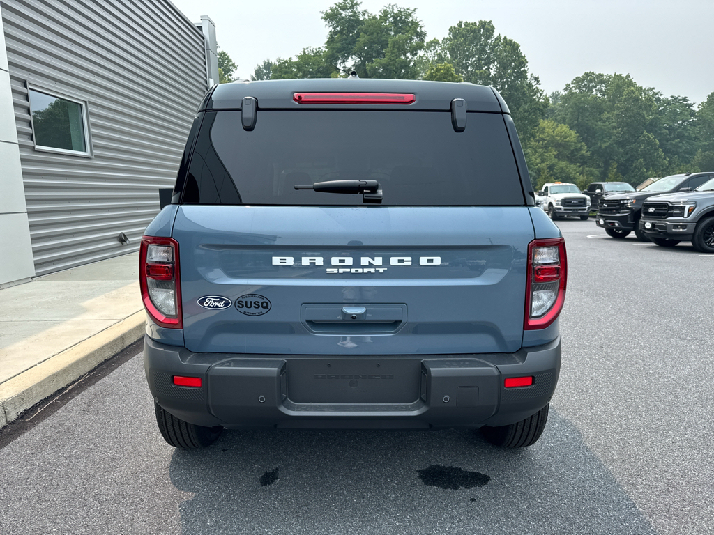 New 2026 Azure Gray Metallic Tri-coat Ford Outer Banks image 10