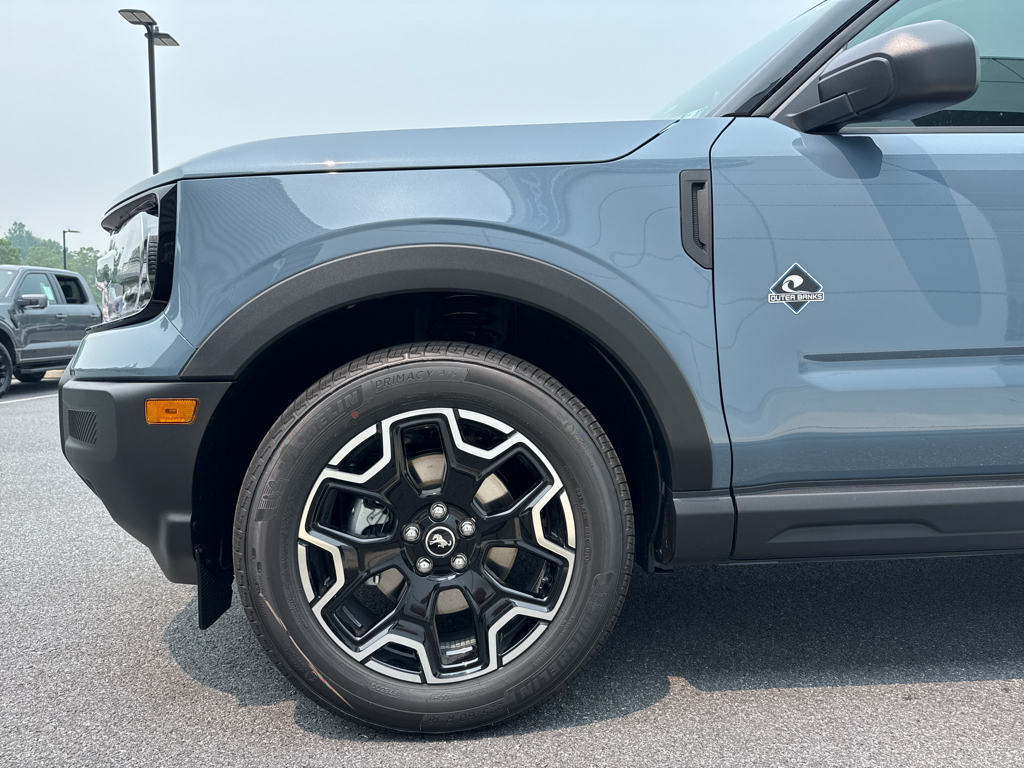New 2026 Azure Gray Metallic Tri-coat Ford Outer Banks image 19