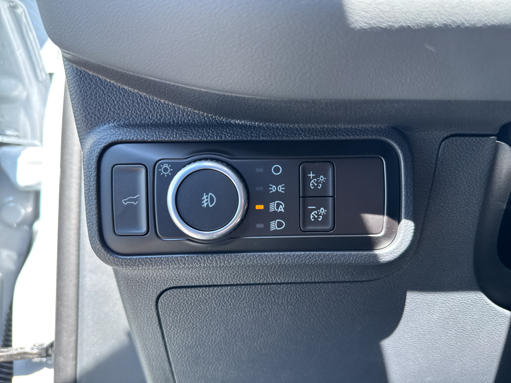 New 2026 Space White Metallic Ford Active image 26