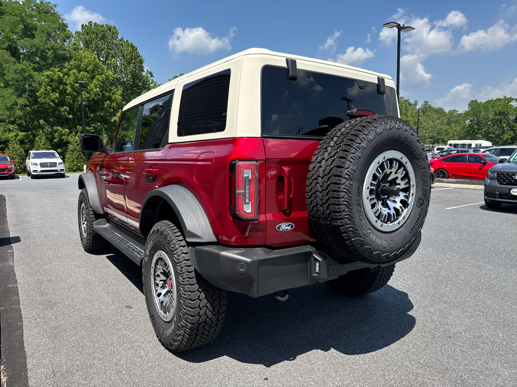New 2026 Ruby Red Metallic Tinted Clearcoat Ford Outer Banks image 18