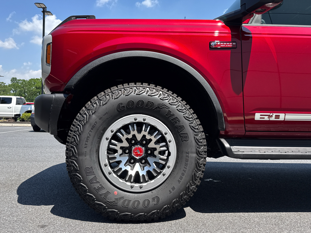 New 2026 Ruby Red Metallic Tinted Clearcoat Ford Outer Banks image 20