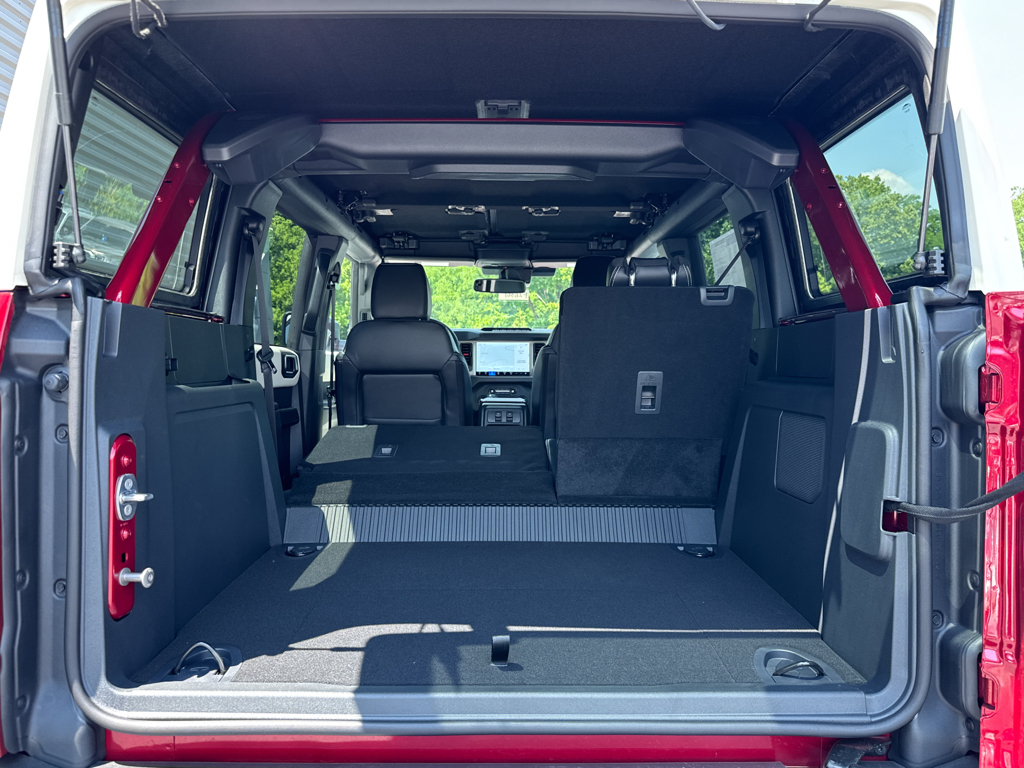 New 2026 Ruby Red Metallic Tinted Clearcoat Ford Outer Banks image 7