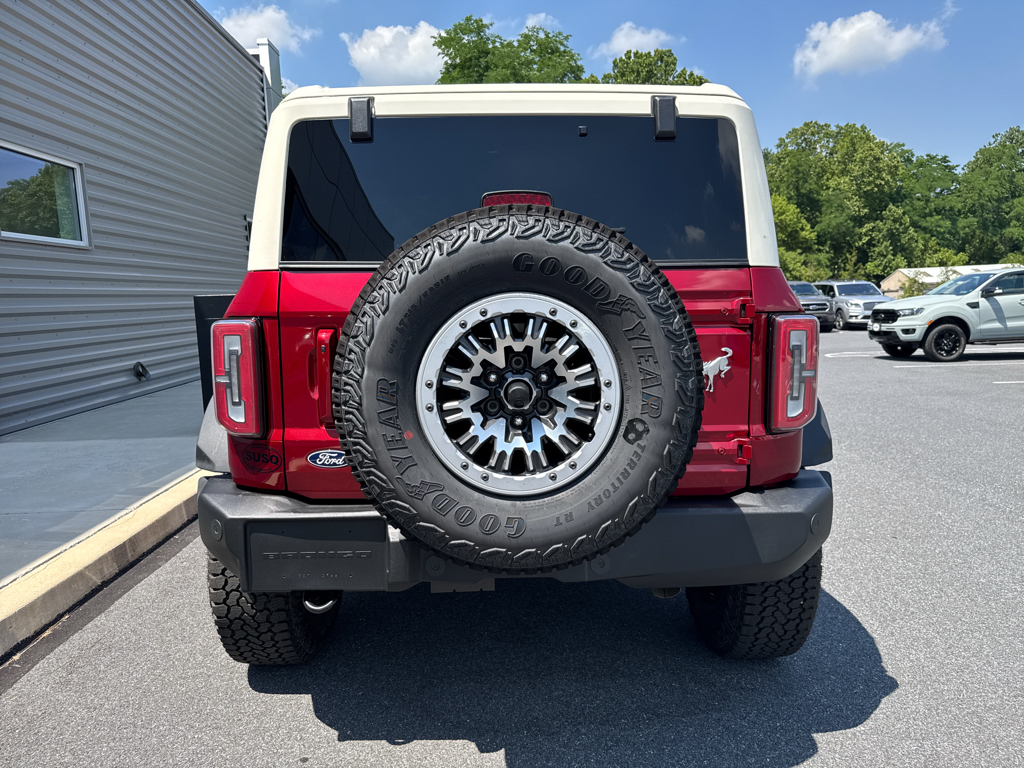 New 2026 Ruby Red Metallic Tinted Clearcoat Ford Outer Banks image 10