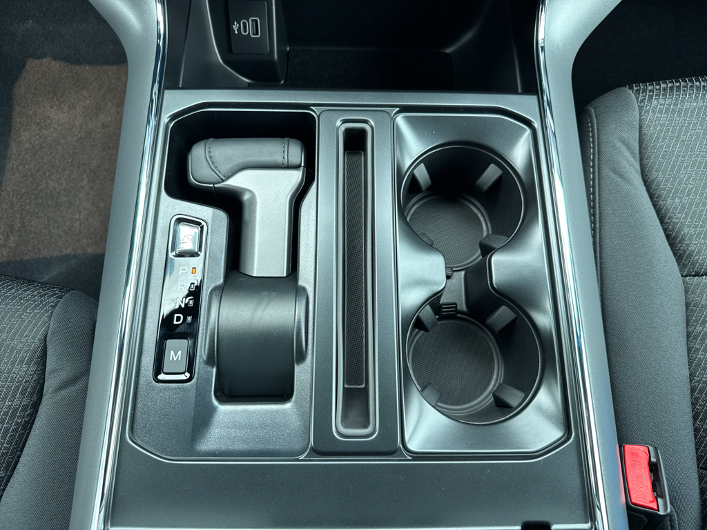 New 2026 Avalanche Ford XLT image 21