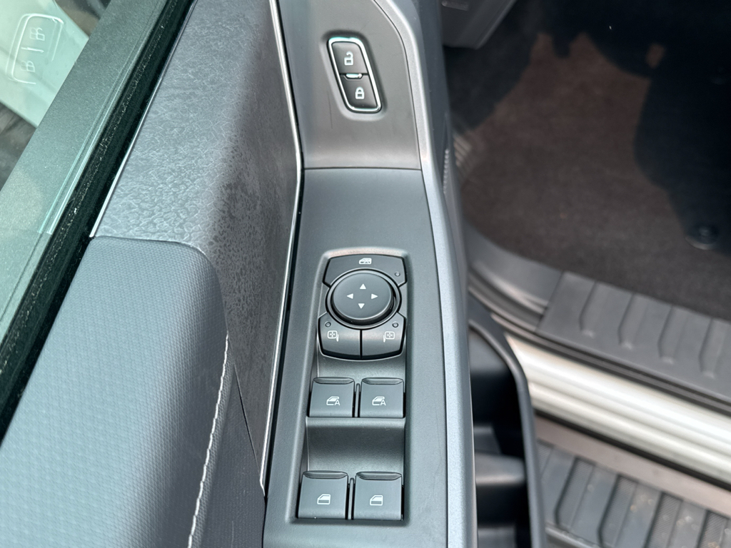 New 2026 Avalanche Ford XLT image 23