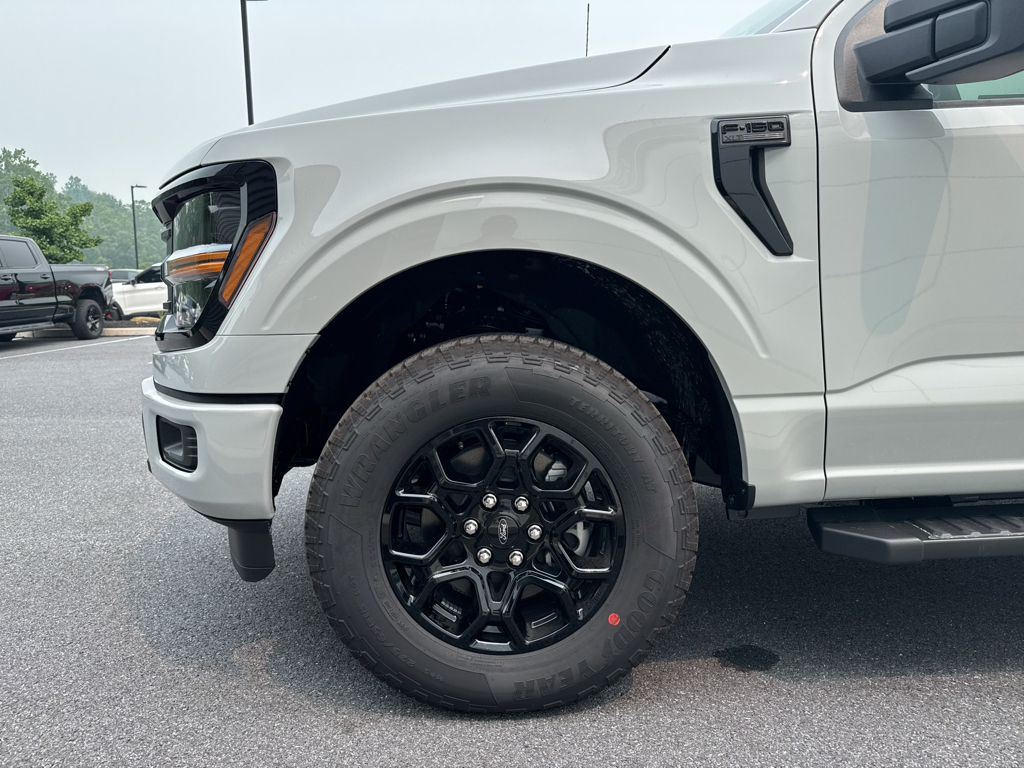 New 2026 Avalanche Ford XLT image 19