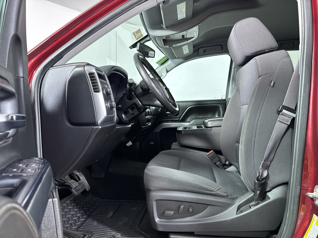 Used 2016 Siren Red Tintcoat Chevrolet LT image 6
