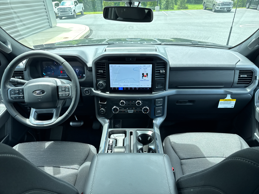 New 2026 Agate Black Metallic Ford XLT image 3