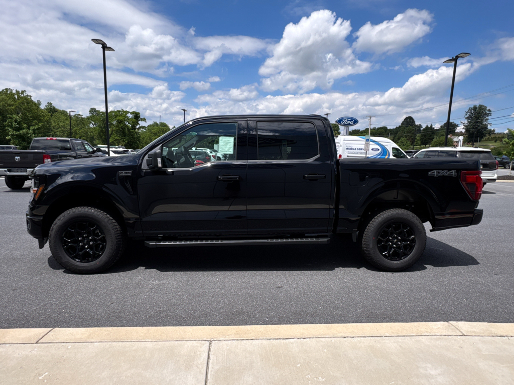 New 2026 Agate Black Metallic Ford XLT image 12
