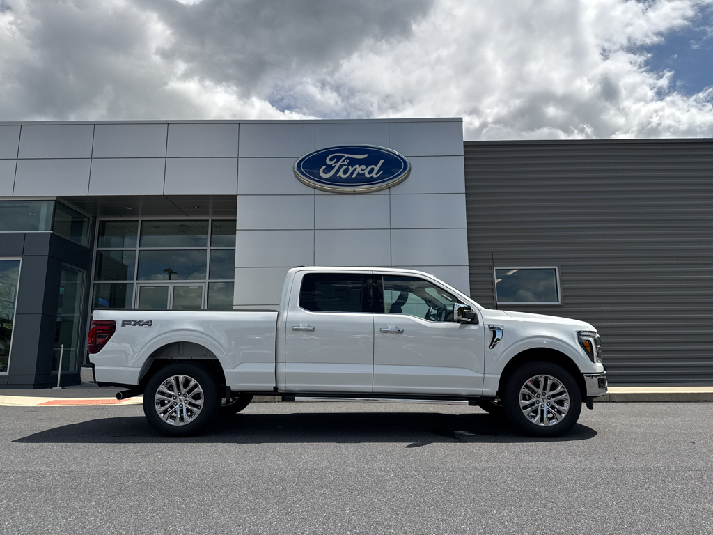 New 2026 Star White Metallic Ford Lariat image 2
