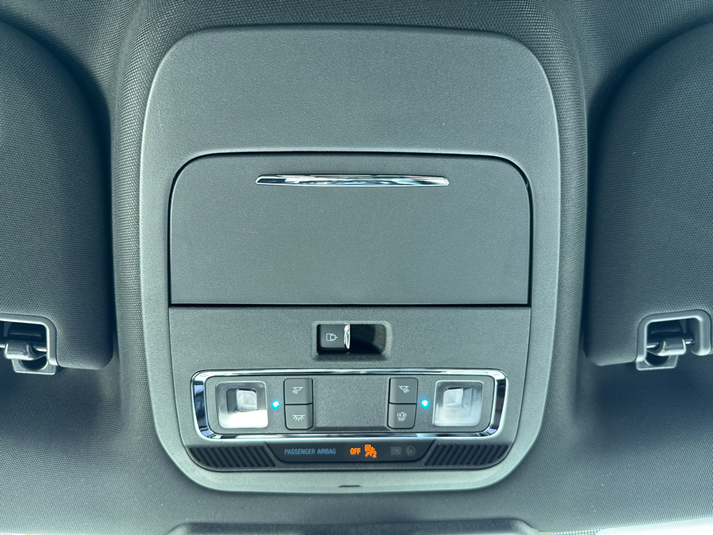 New 2026 Star White Metallic Ford Lariat image 31