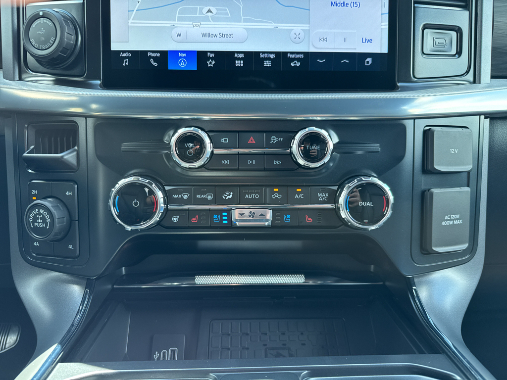 New 2026 Star White Metallic Ford Lariat image 22