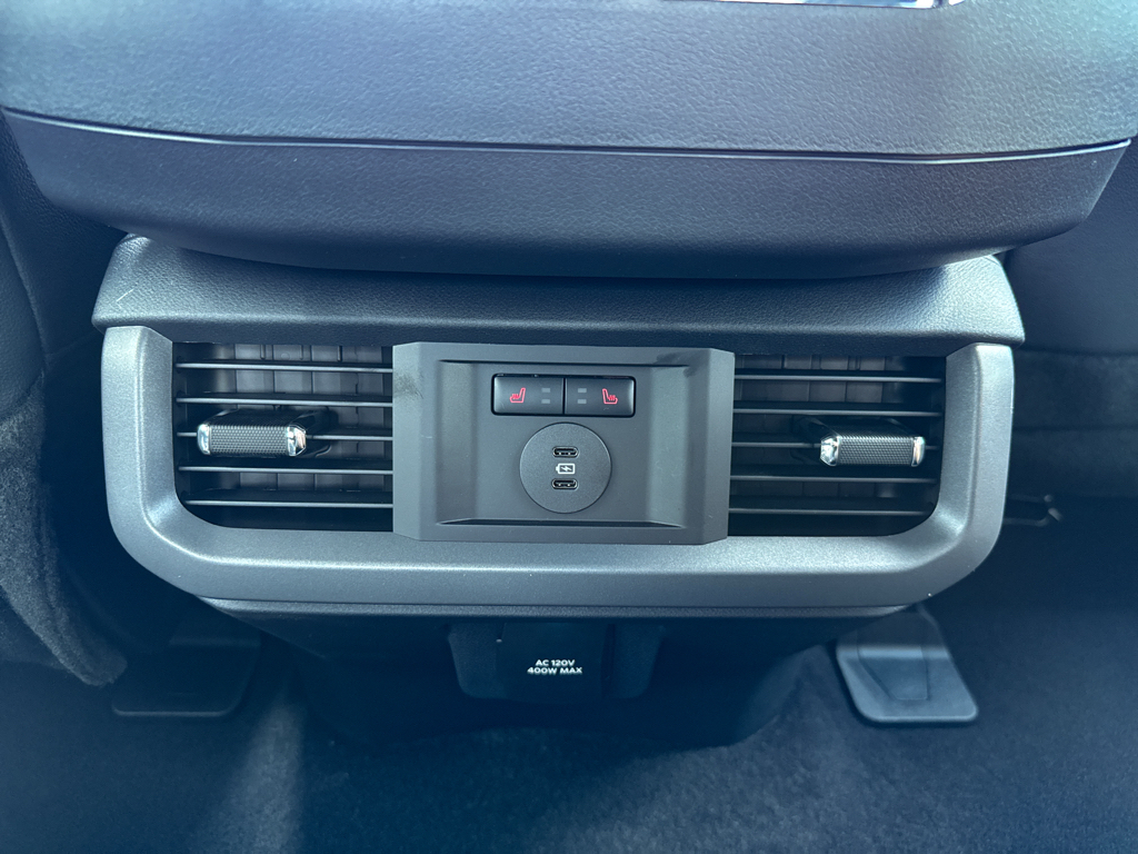 New 2026 Star White Metallic Ford Lariat image 23