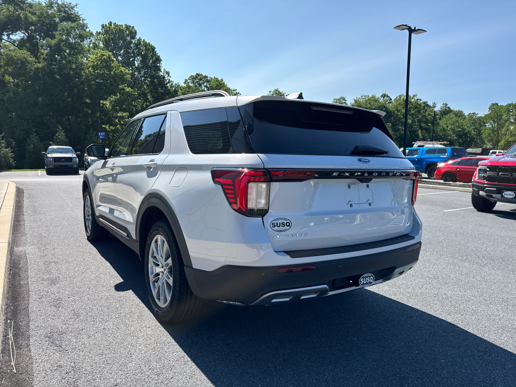New 2026 Space White Metallic Ford Active image 16