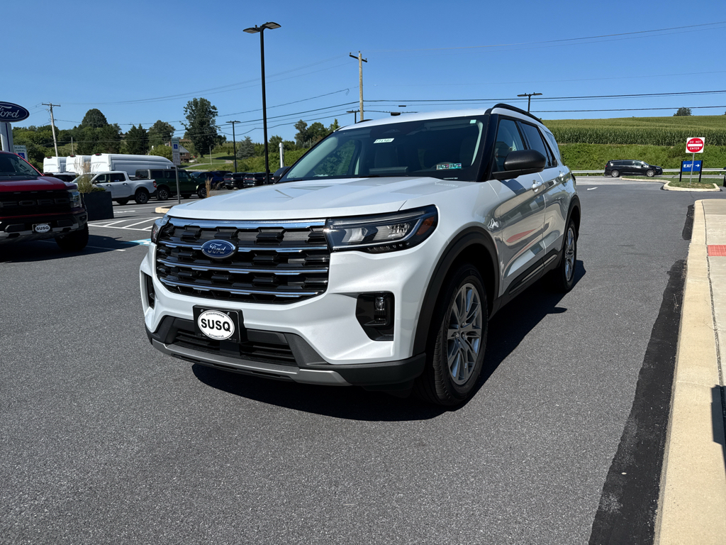 New 2026 Space White Metallic Ford Active image 15