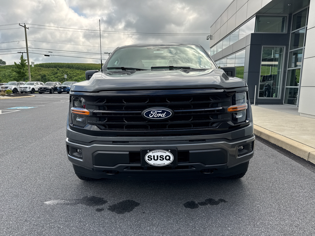 New 2026 Carbonized Gray Metallic Ford XLT image 13