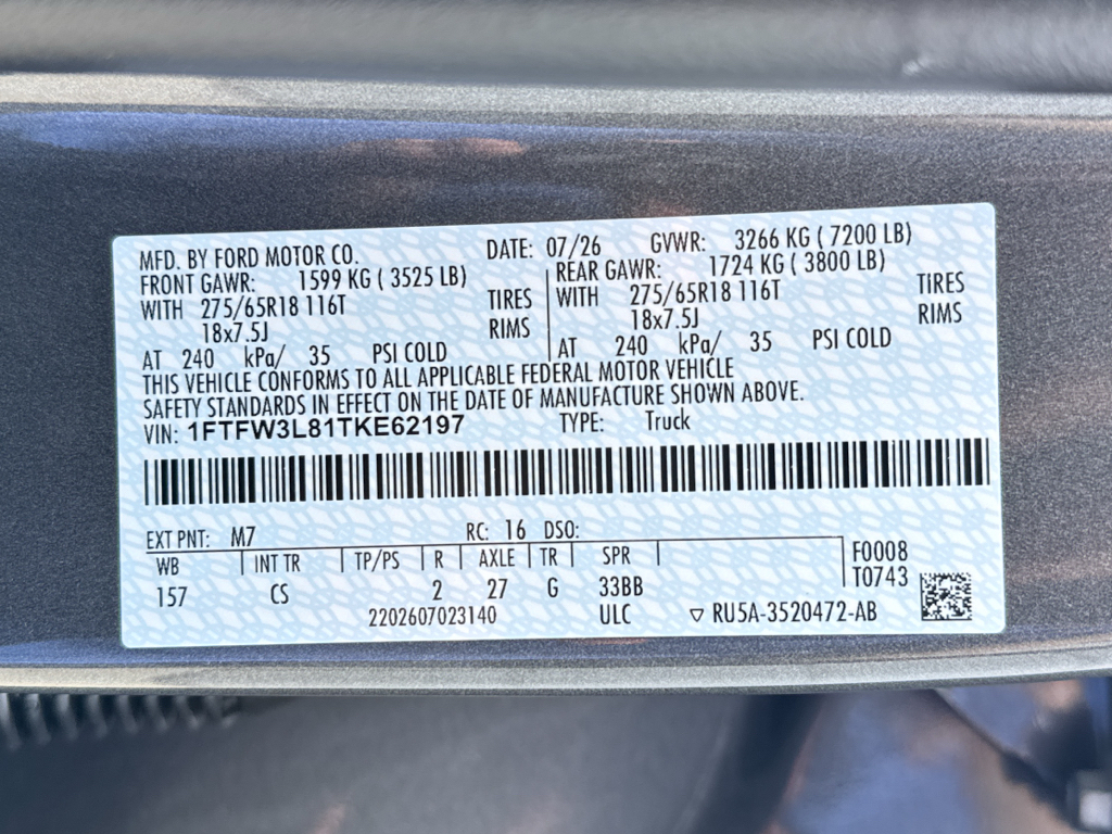 New 2026 Carbonized Gray Metallic Ford XLT image 30