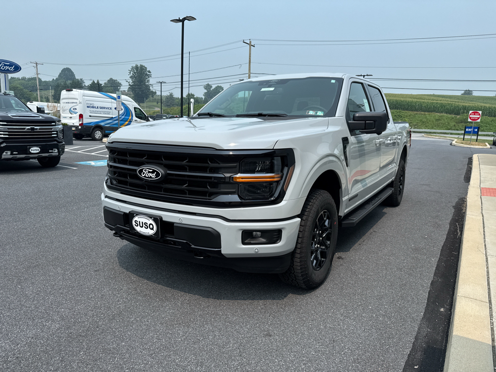 New 2026 Avalanche Ford XLT image 16