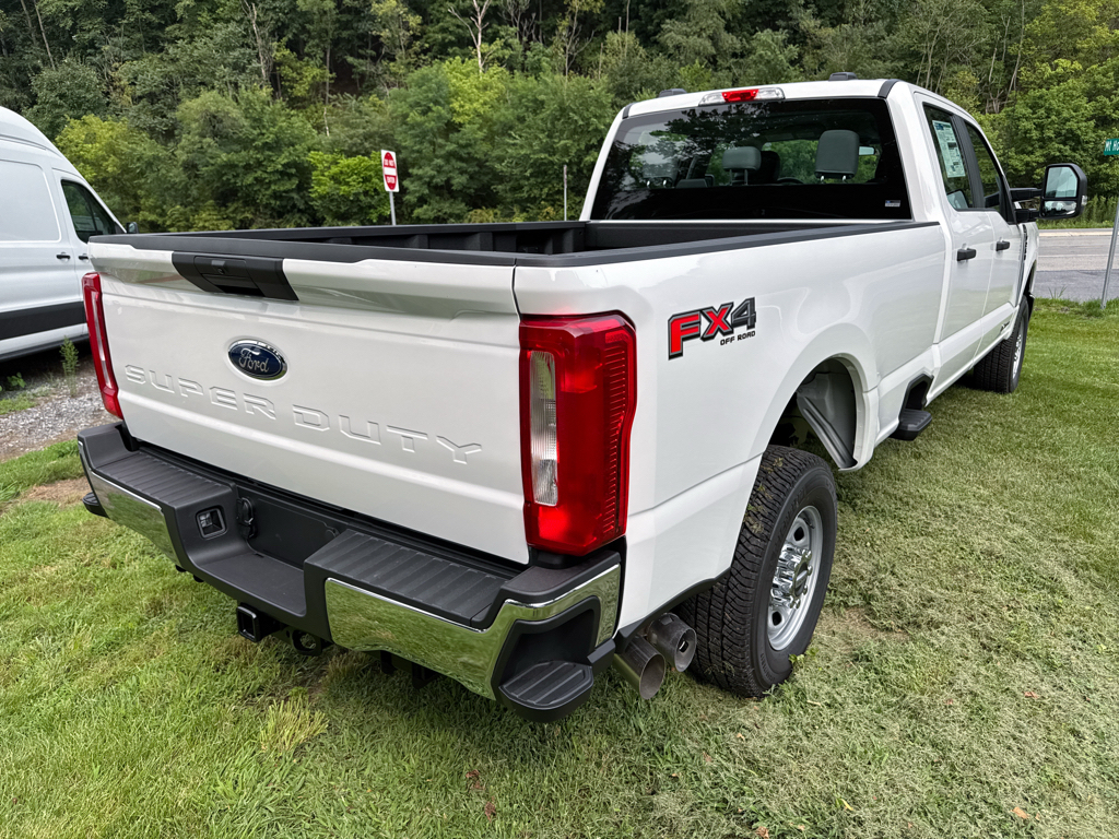 New 2026 Oxford White Ford XL image 19