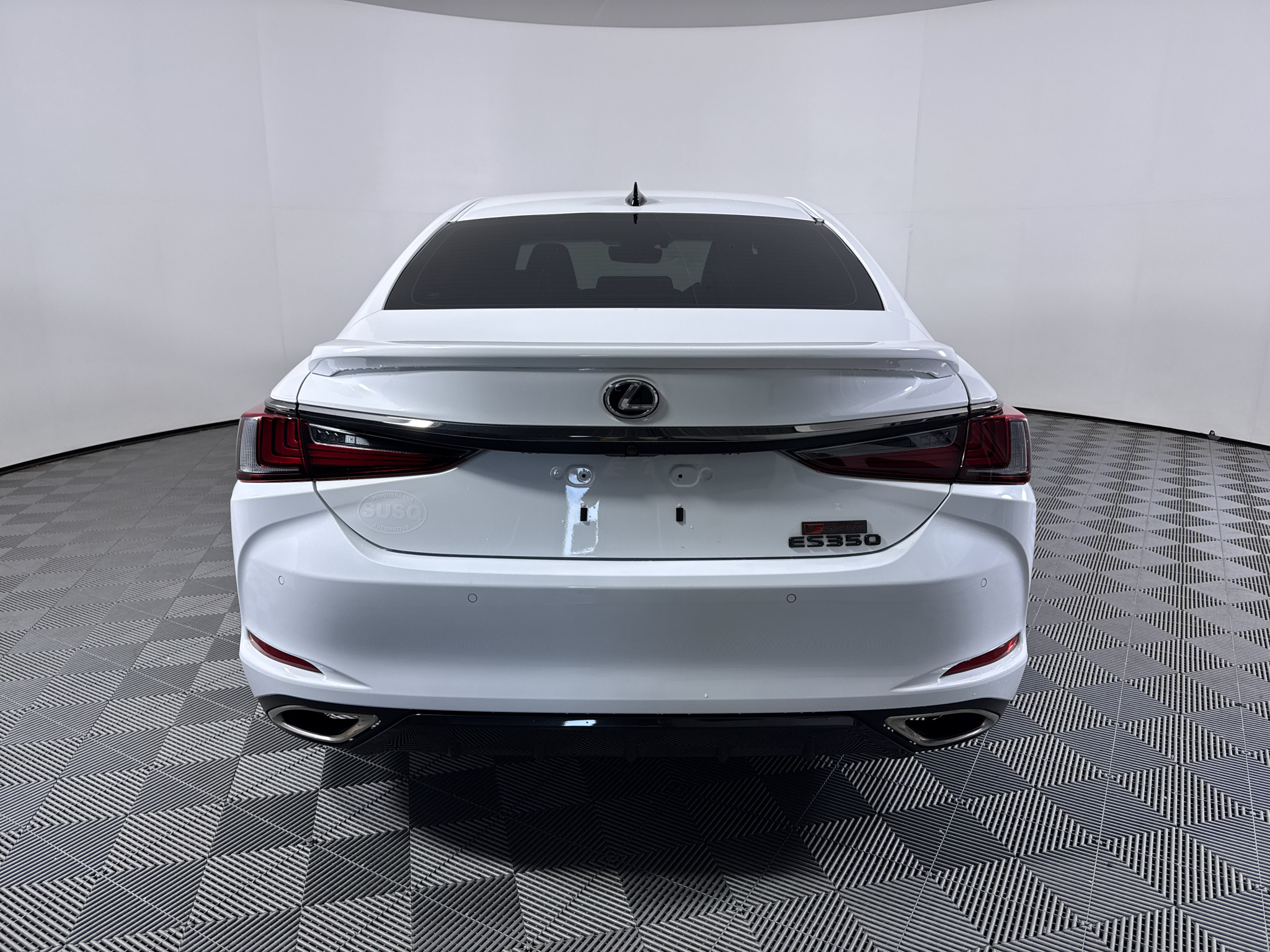 Used 2023 Ultra White Lexus F SPORT Handling image 10