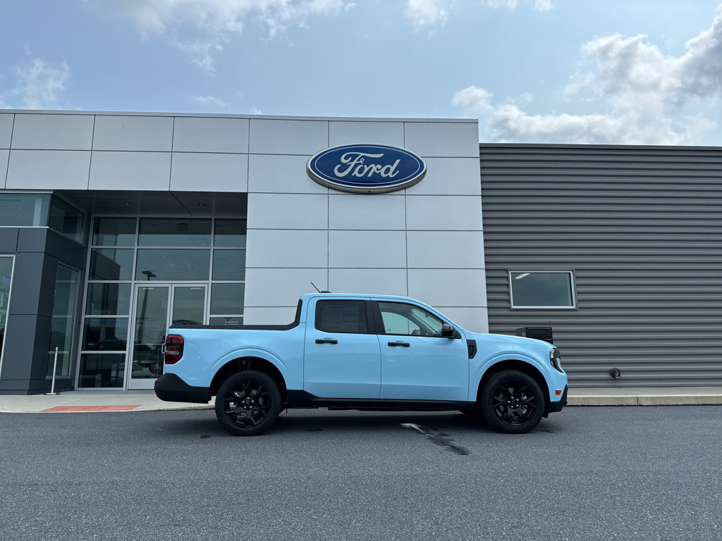 New 2026 Light Blue Ford XLT image 2
