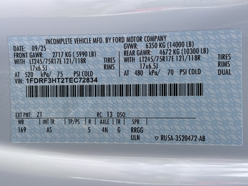 New 2026 Oxford White Ford XL image 30