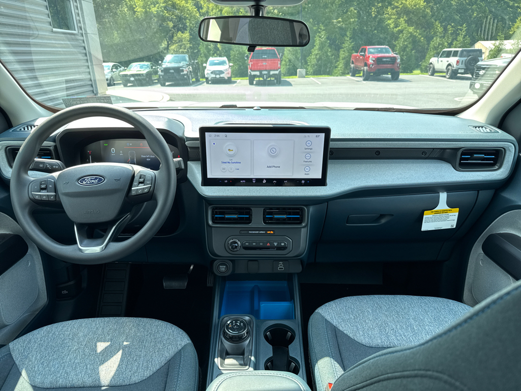New 2026 Oxford White Ford XLT image 3