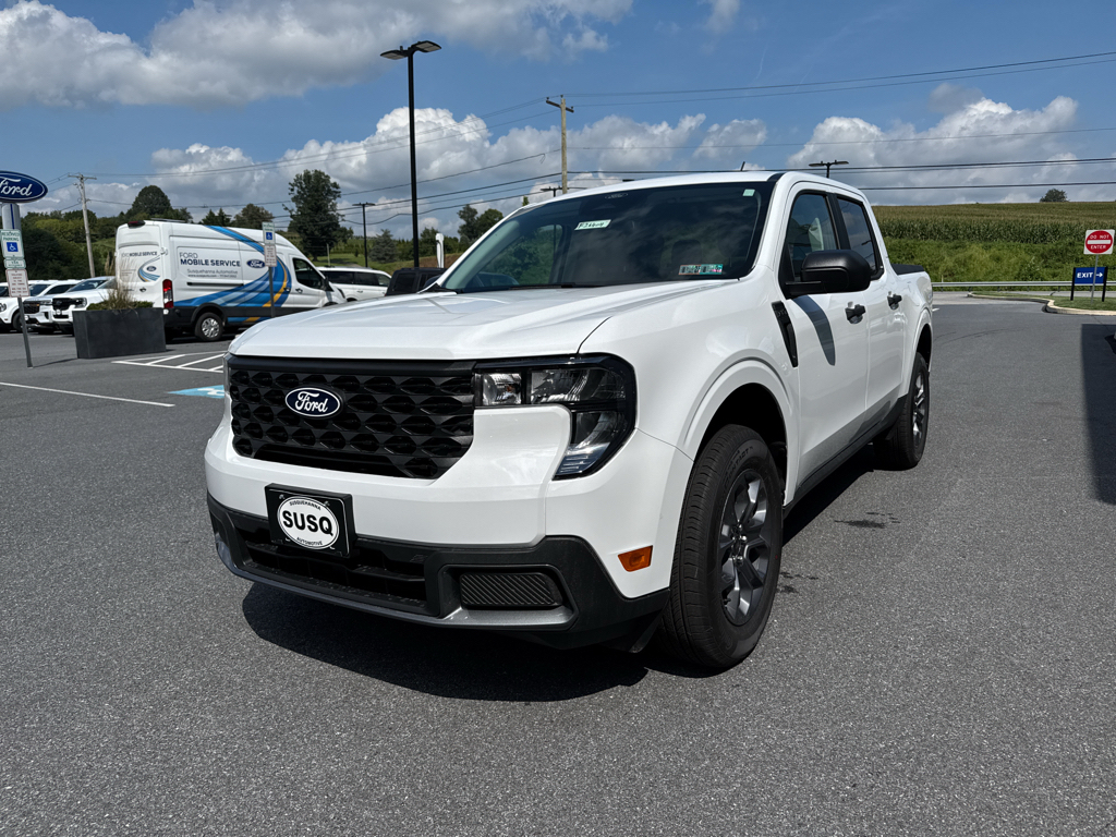 New 2026 Oxford White Ford XLT image 15