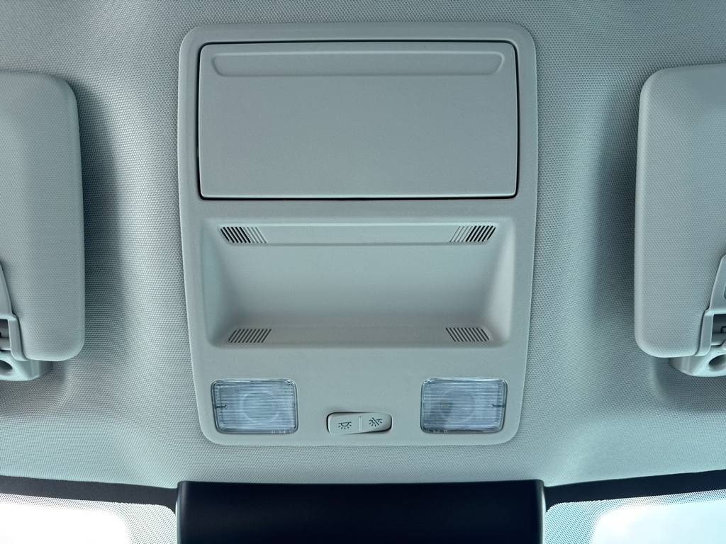 New 2026 Oxford White Ford XLT image 25
