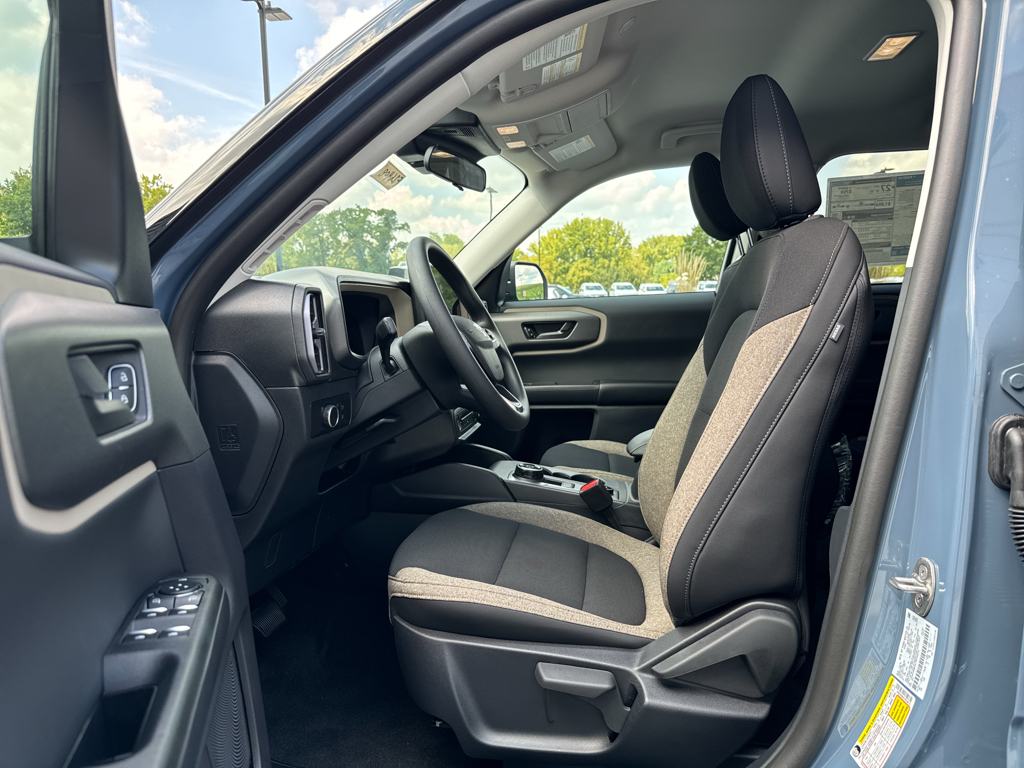 New 2026 Azure Gray Metallic Ford Big Bend image 4