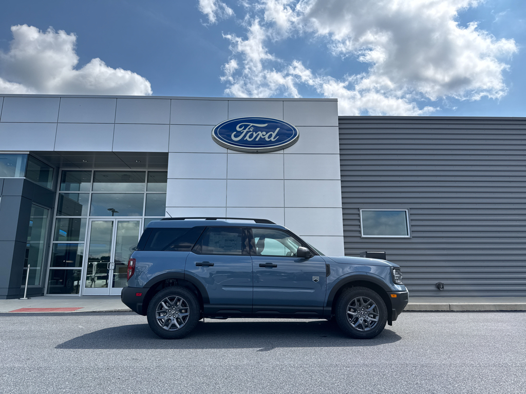 New 2026 Azure Gray Metallic Ford Big Bend image 10