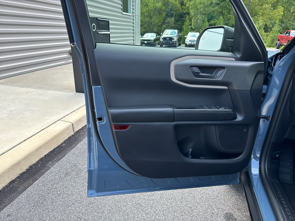 New 2026 Azure Gray Metallic Ford Big Bend image 24