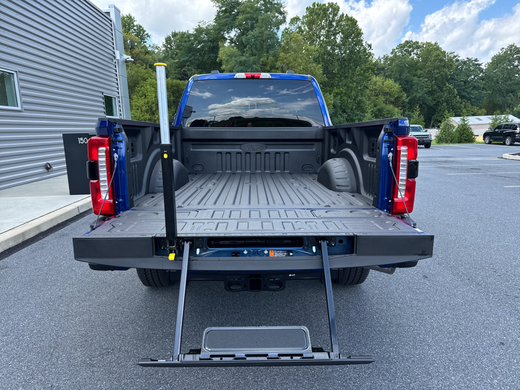 New 2026 Argon Blue Metallic Ford XLT image 10
