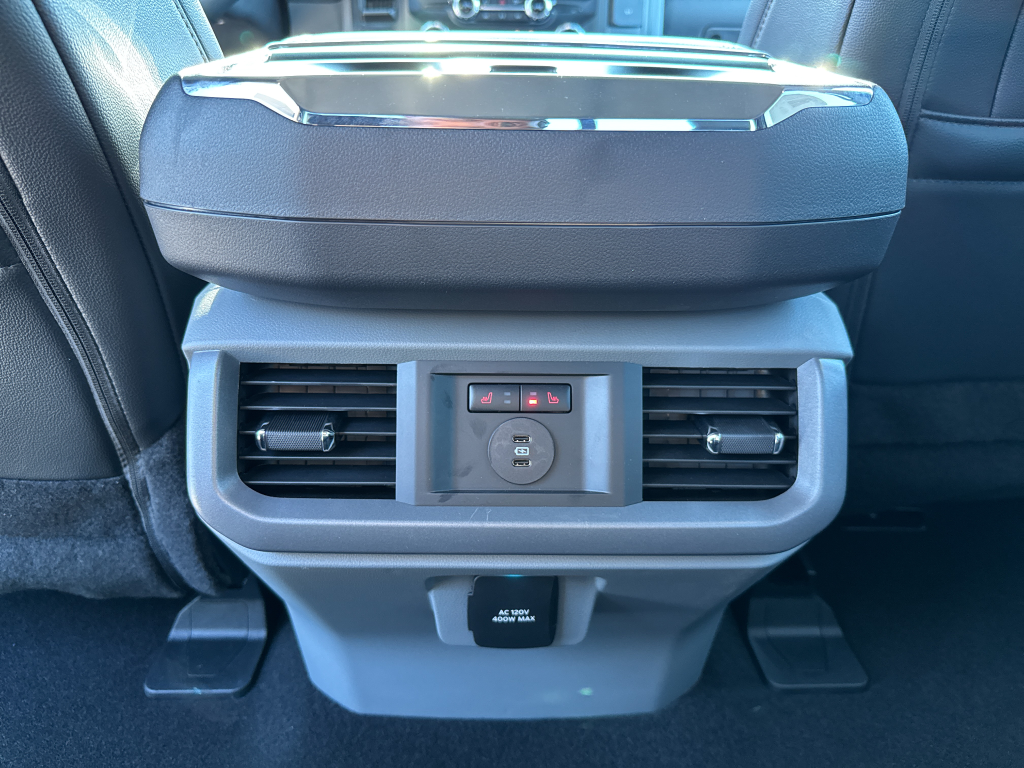 New 2026 Agate Black Metallic Ford Lariat image 23