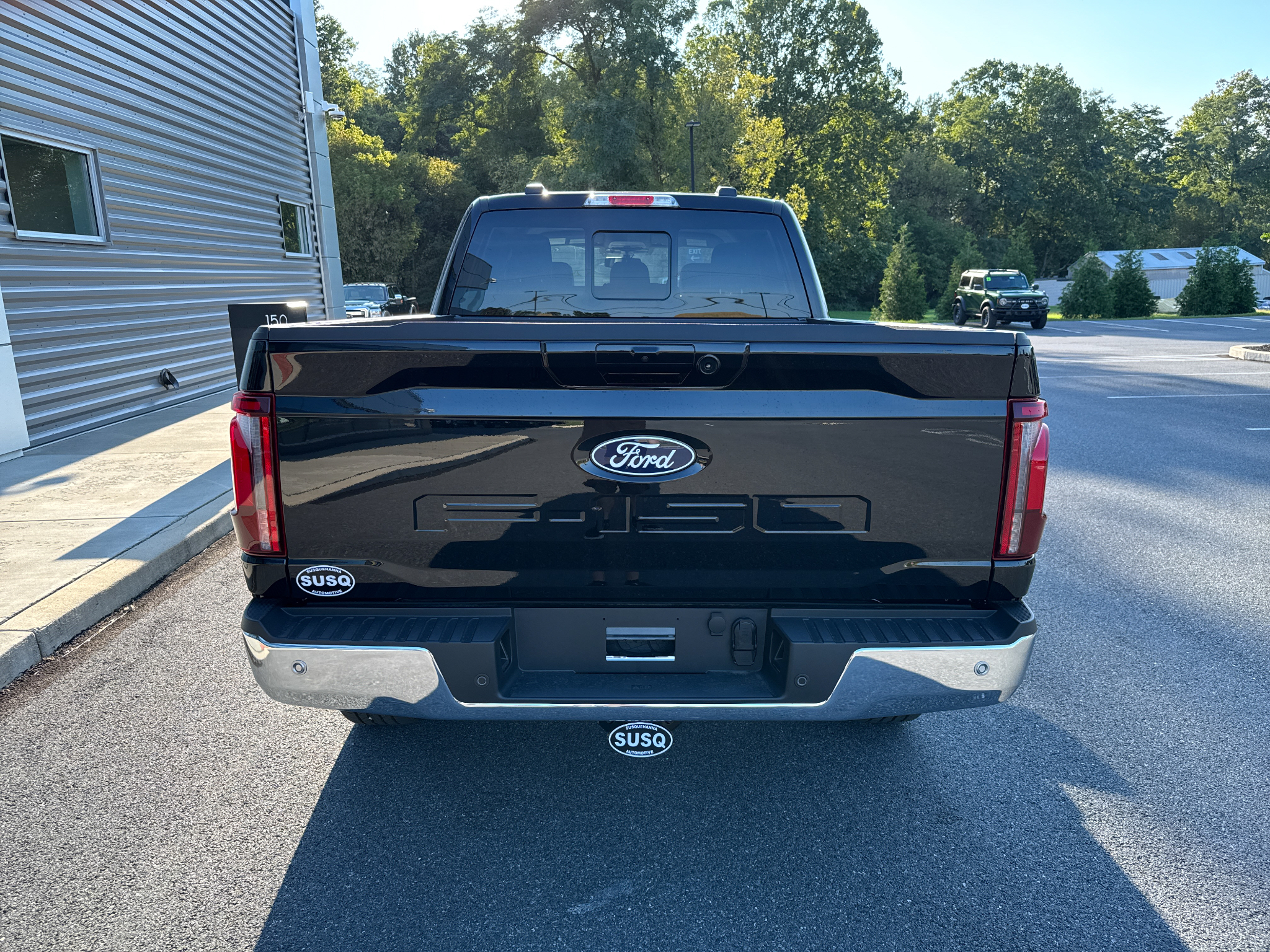 New 2026 Agate Black Metallic Ford Lariat image 10