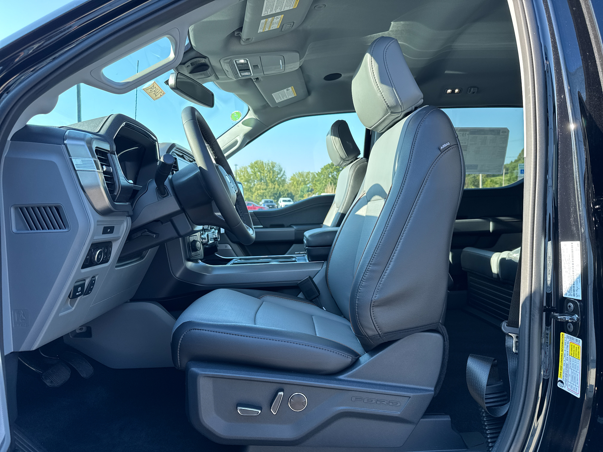 New 2026 Agate Black Metallic Ford Lariat image 5