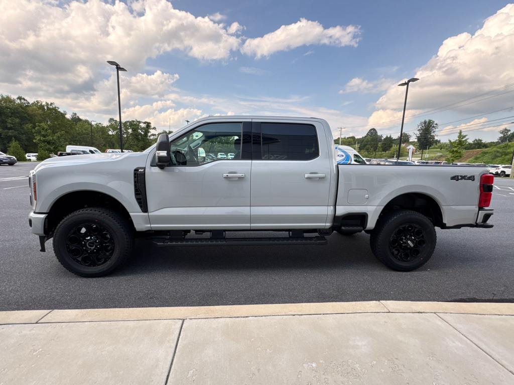 New 2026 Avalanche Ford XLT image 13