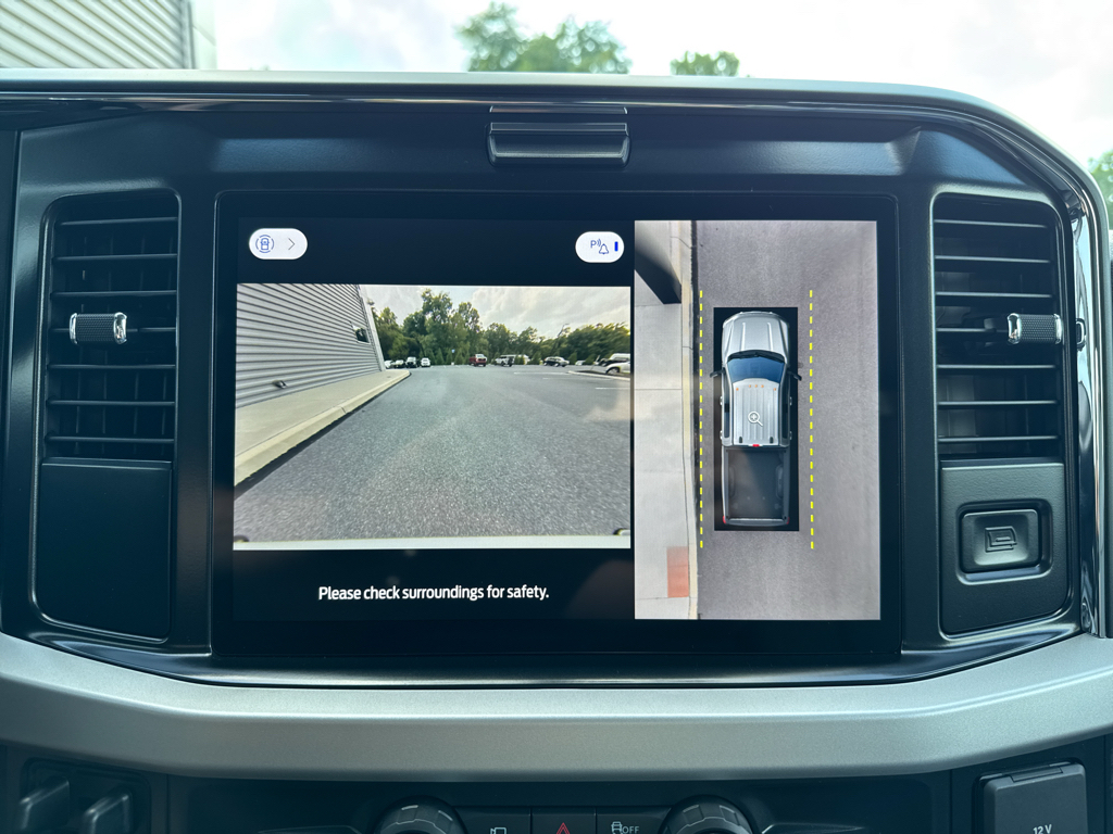 New 2026 Avalanche Ford XLT image 15