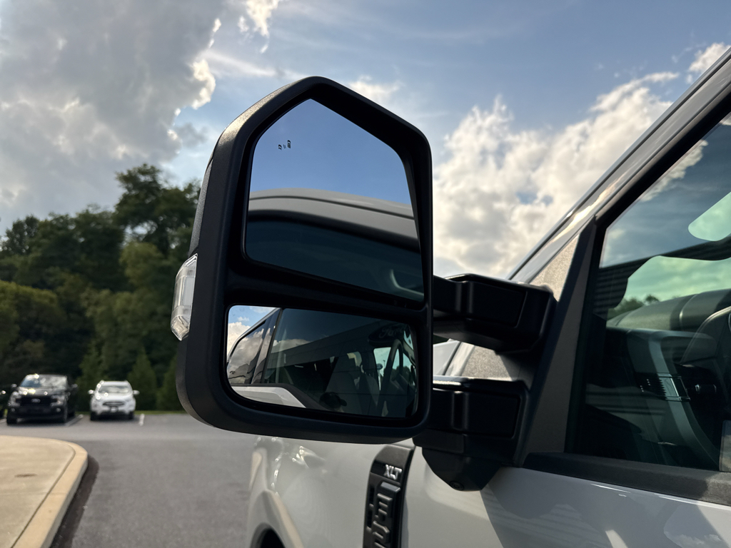 New 2026 Avalanche Ford XLT image 25