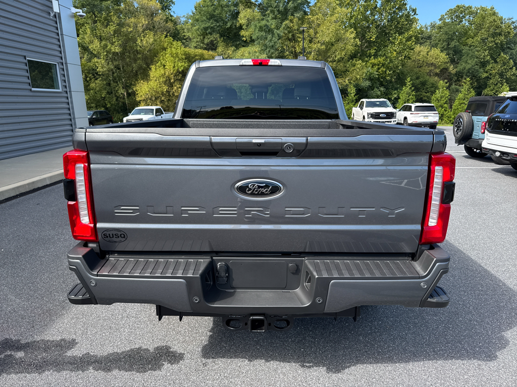 New 2026 Carbonized Gray Metallic Ford XLT image 11