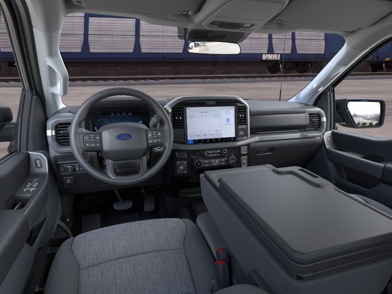 New 2026 Avalanche Ford XLT image 9