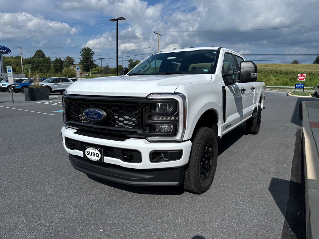 New 2026 Oxford White Ford XL image 18