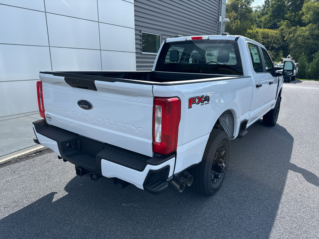 New 2026 Oxford White Ford XL image 20
