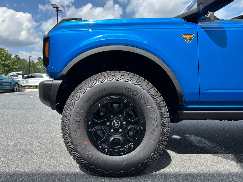 New 2026 Velocity Blue Metallic Ford Badlands image 20