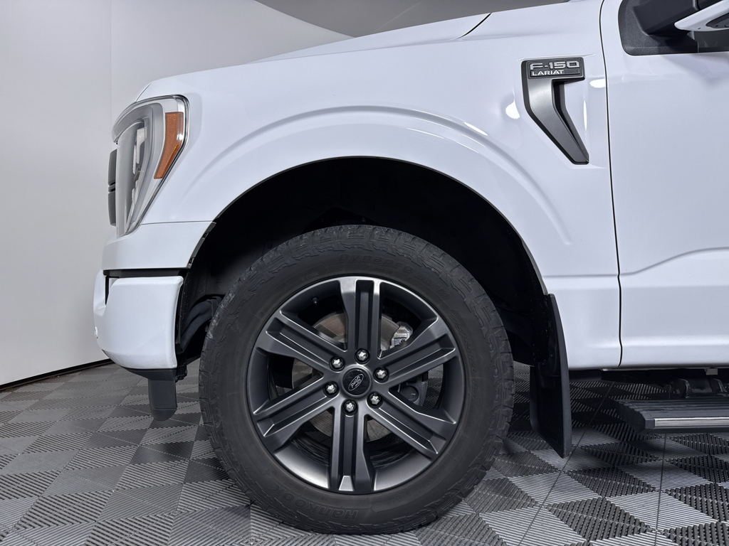 Used 2022 Oxford White Ford LARIAT image 20