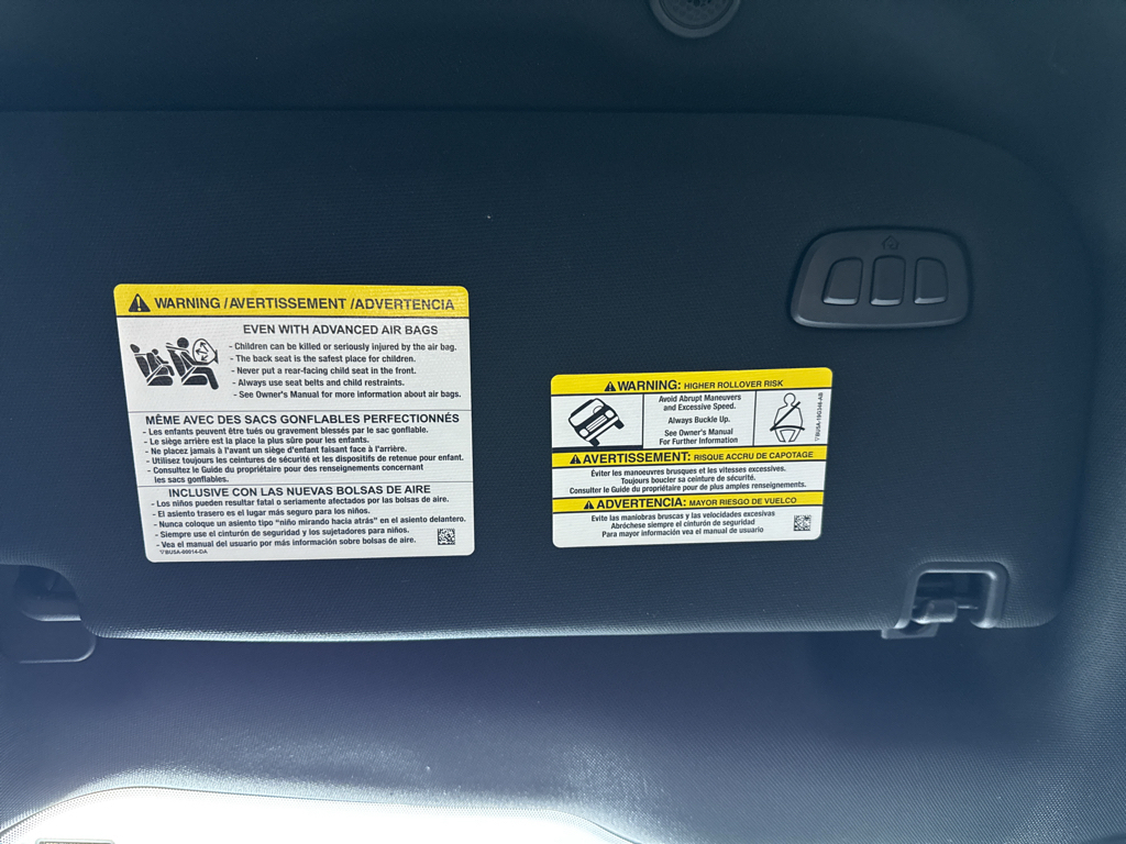 Used 2022 Oxford White Ford LARIAT image 31