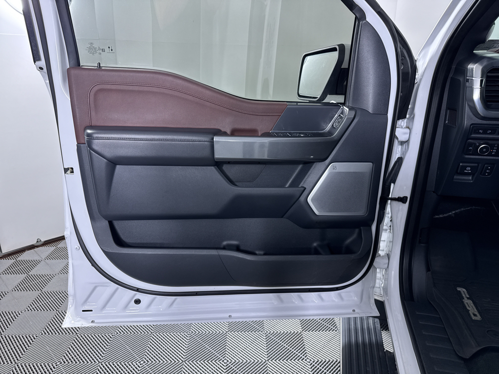 Used 2022 Oxford White Ford LARIAT image 28