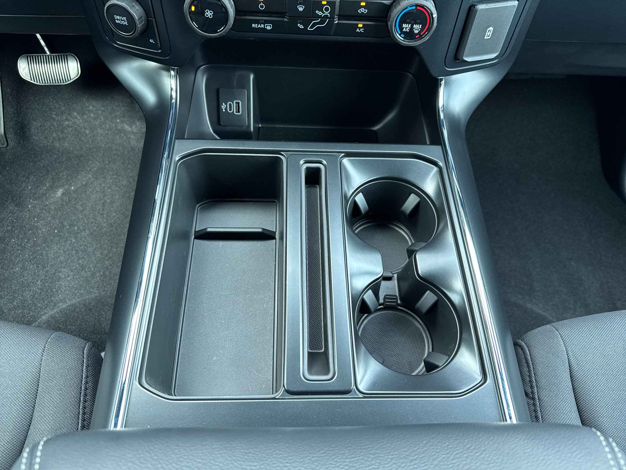 New 2026 Agate Black Metallic Ford STX image 26