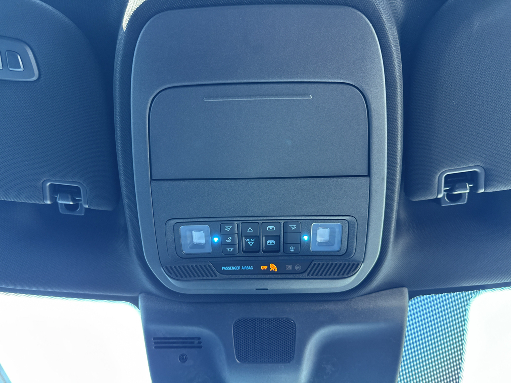 New 2027 Marsh Gray Ford Platinum image 32