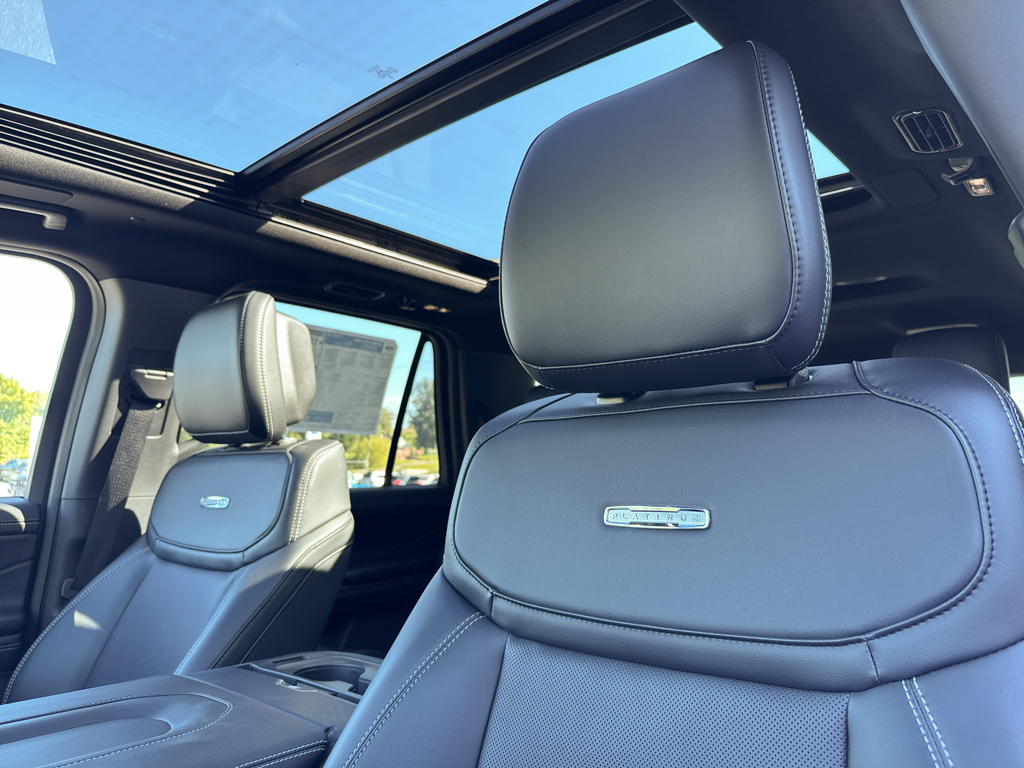 New 2027 Marsh Gray Ford Platinum image 6